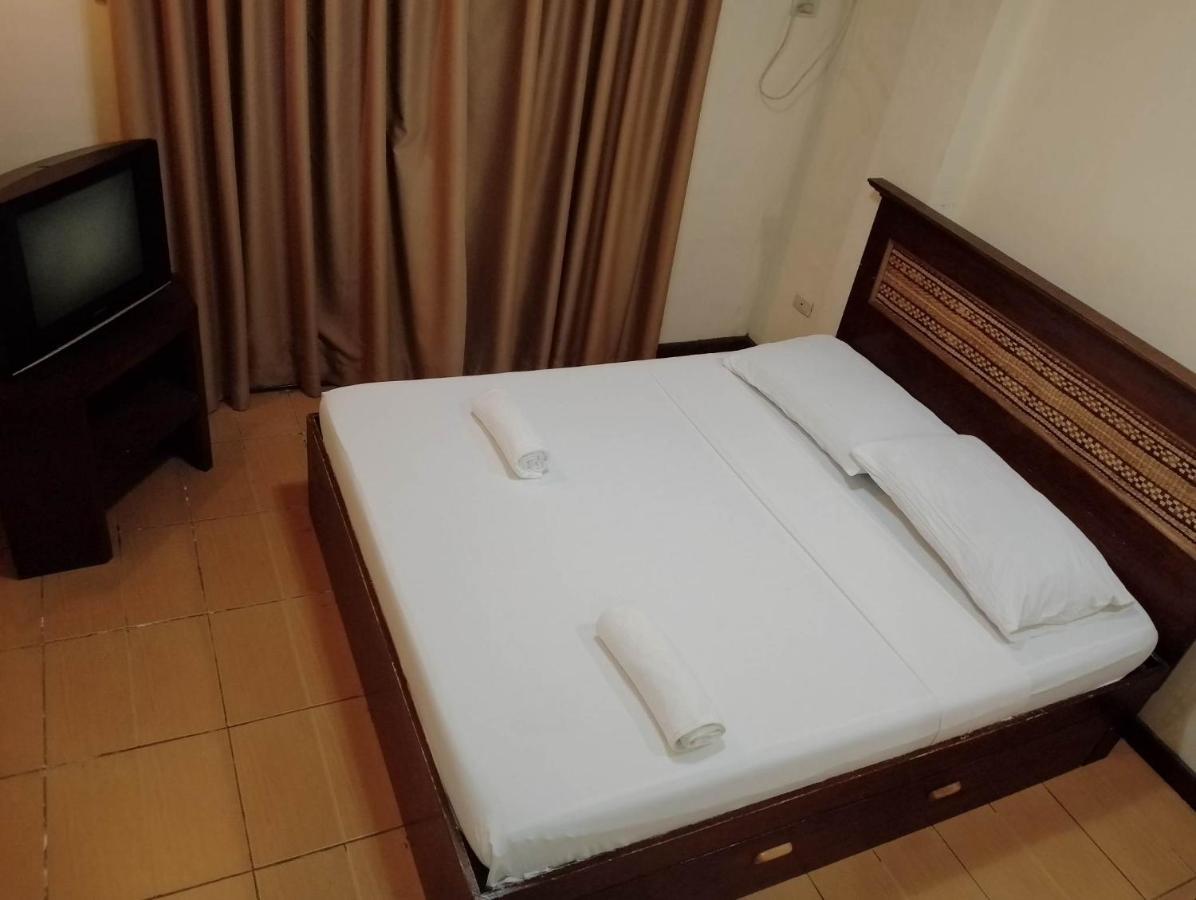 ดารันเดย์ มานอร์ Hotel ตักบีลารัน ซิตี ภายนอก รูปภาพ
